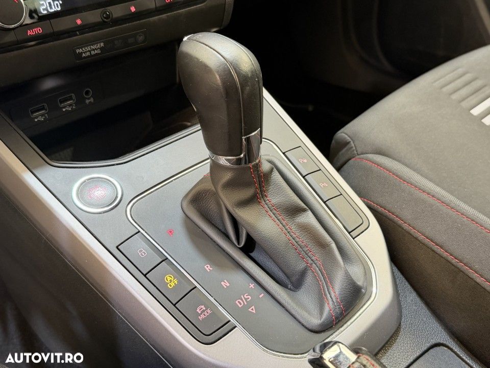 Seat Arona - 16
