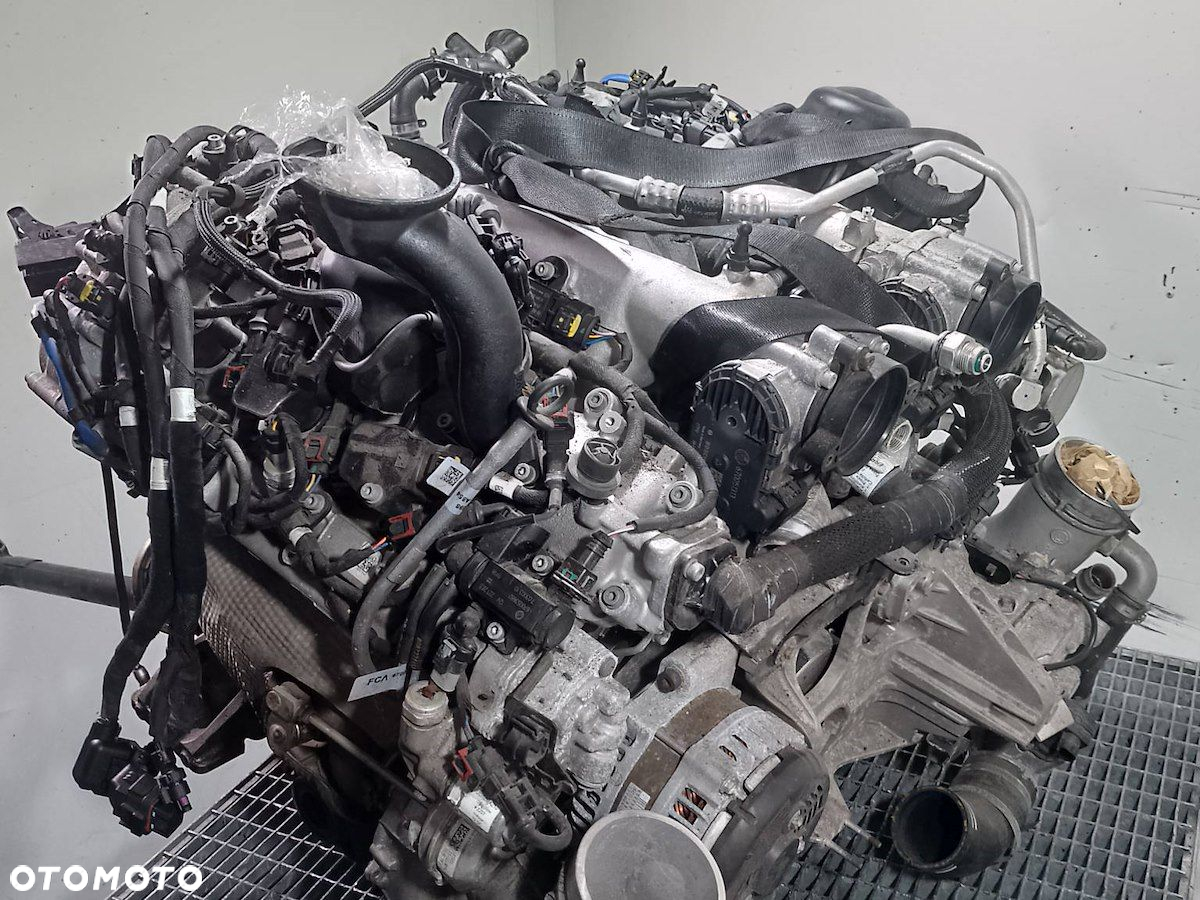 SILNIK ALFA ROMEO STELVIO 670051007 2.9 V6 - 2