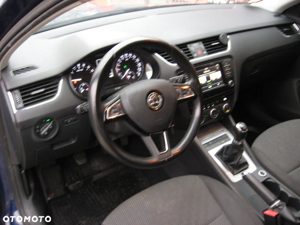 Skoda Octavia - 10