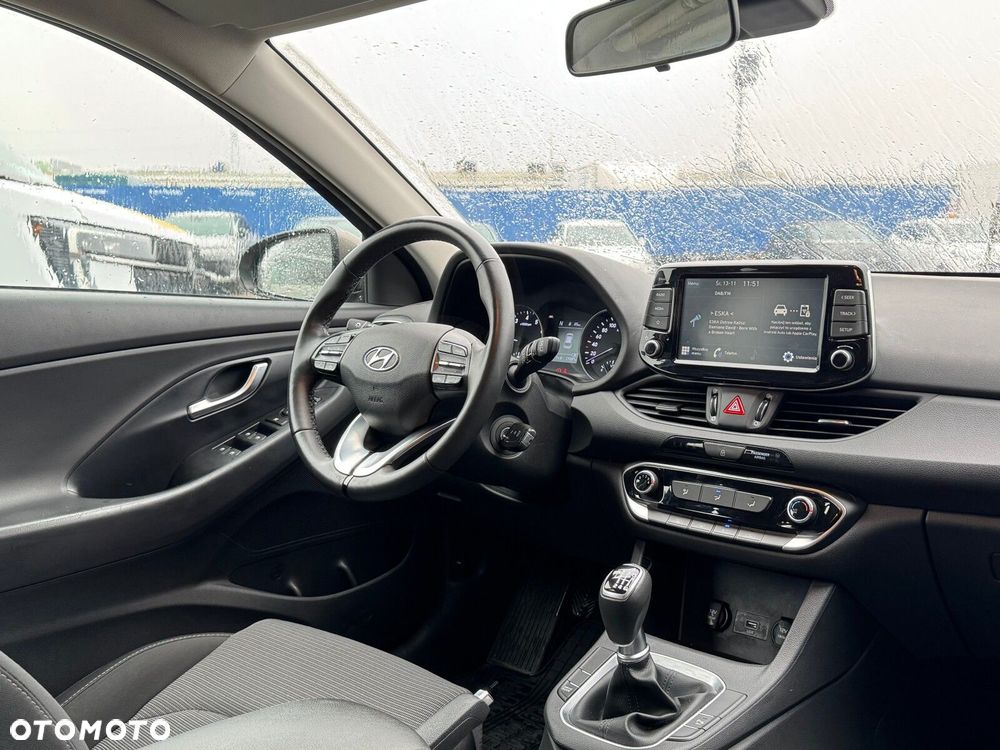 Hyundai i30 1.5 T-GDI 48V Modern - 9