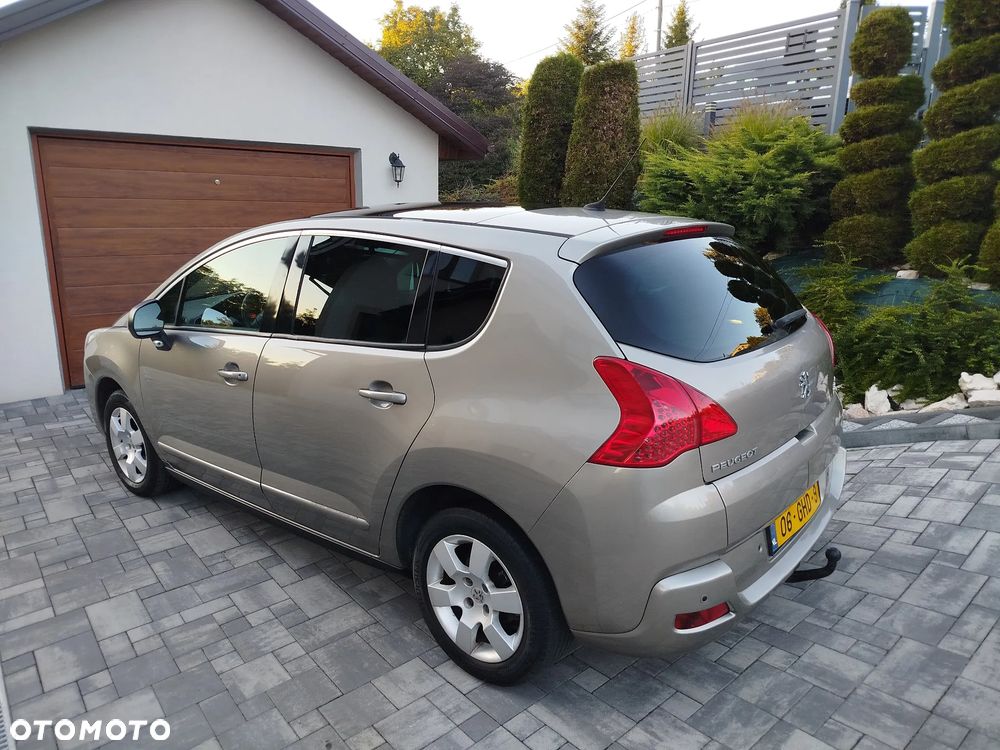 Peugeot 3008 1.6 Premium - 2