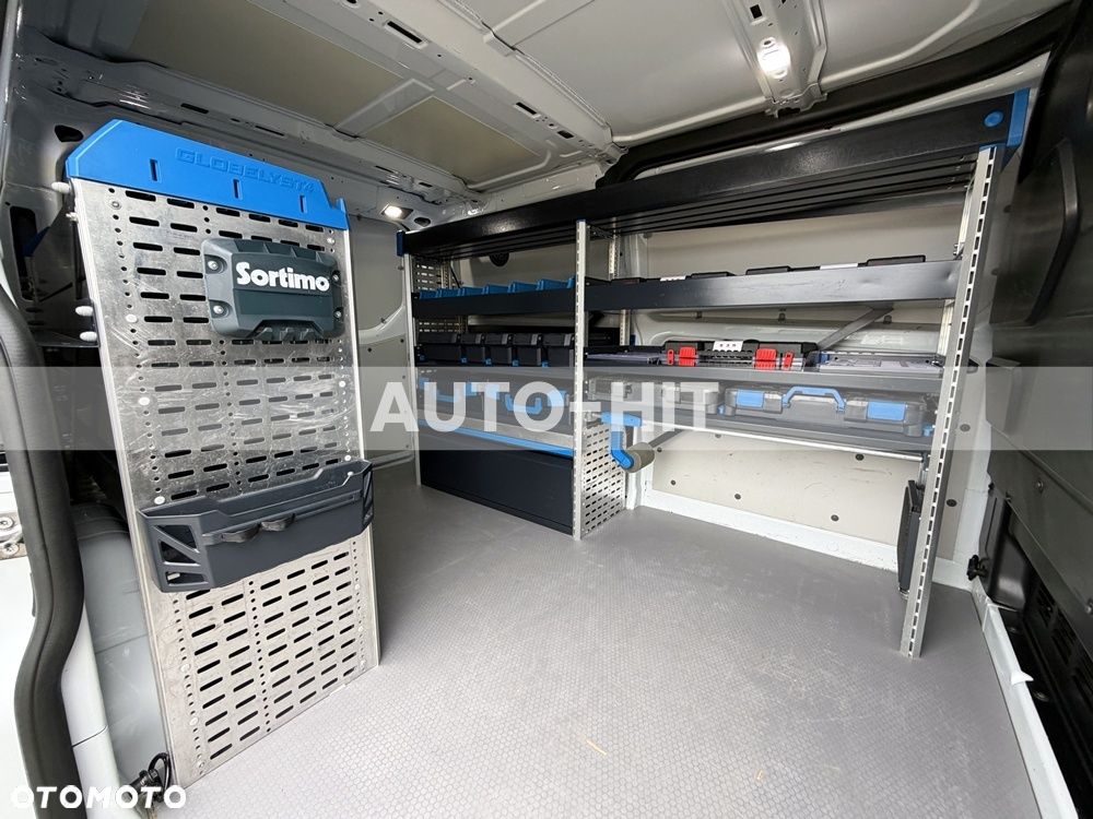 Ford Transit - 18