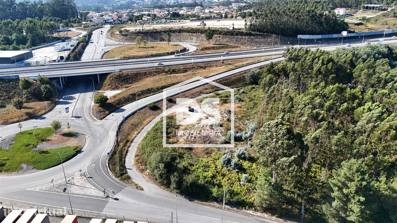 Terreno Rústico  Venda em Nevogilde,Lousada - Grande imagem: 2/10