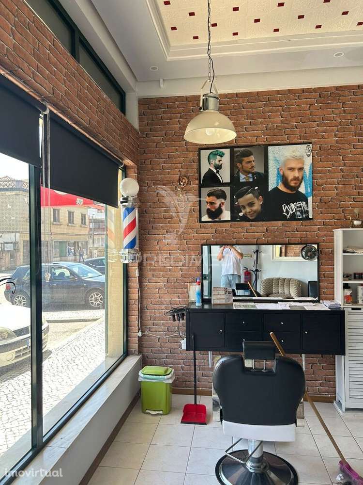 Trespasse de barbearia , Gafanha da Nazaré - Grande imagem: 2/7