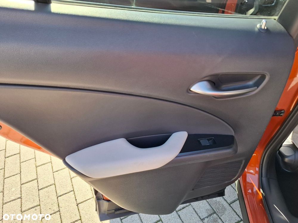 Lexus UX 200 Optimum 2WD - 17