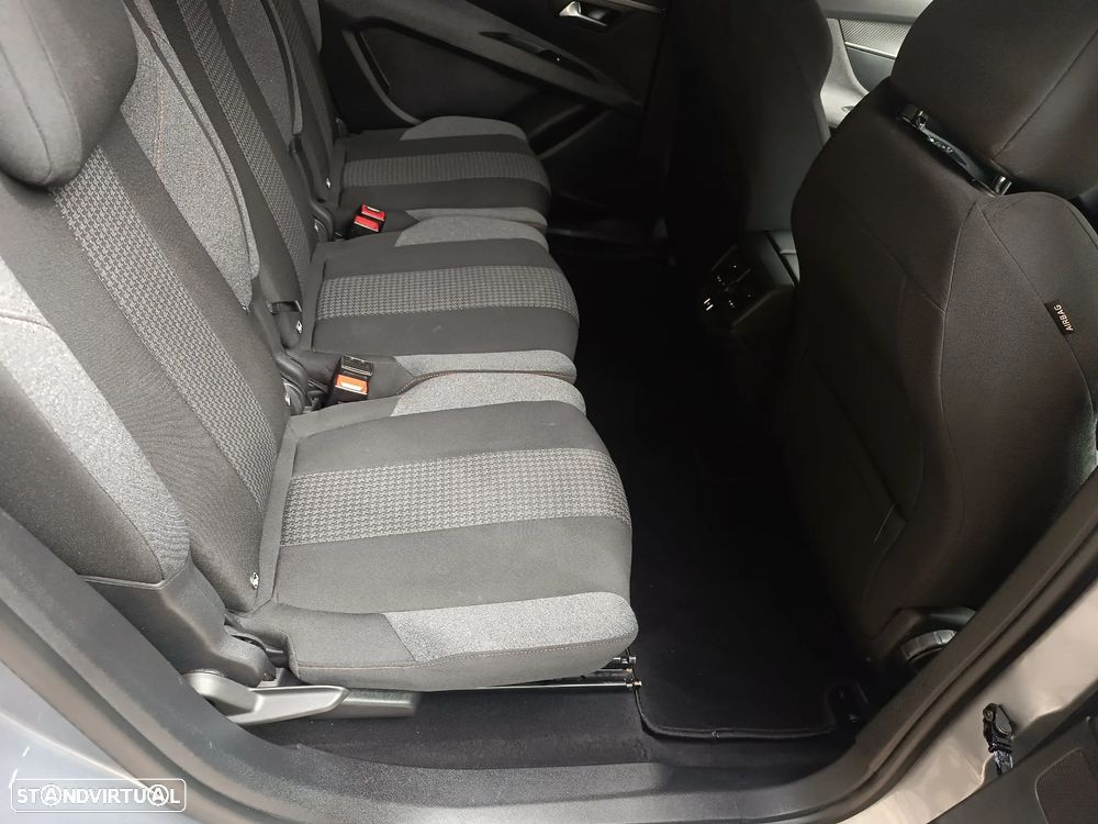 Peugeot 5008 PureTech 130 EAT8 Stop & Start Active Pack - 34