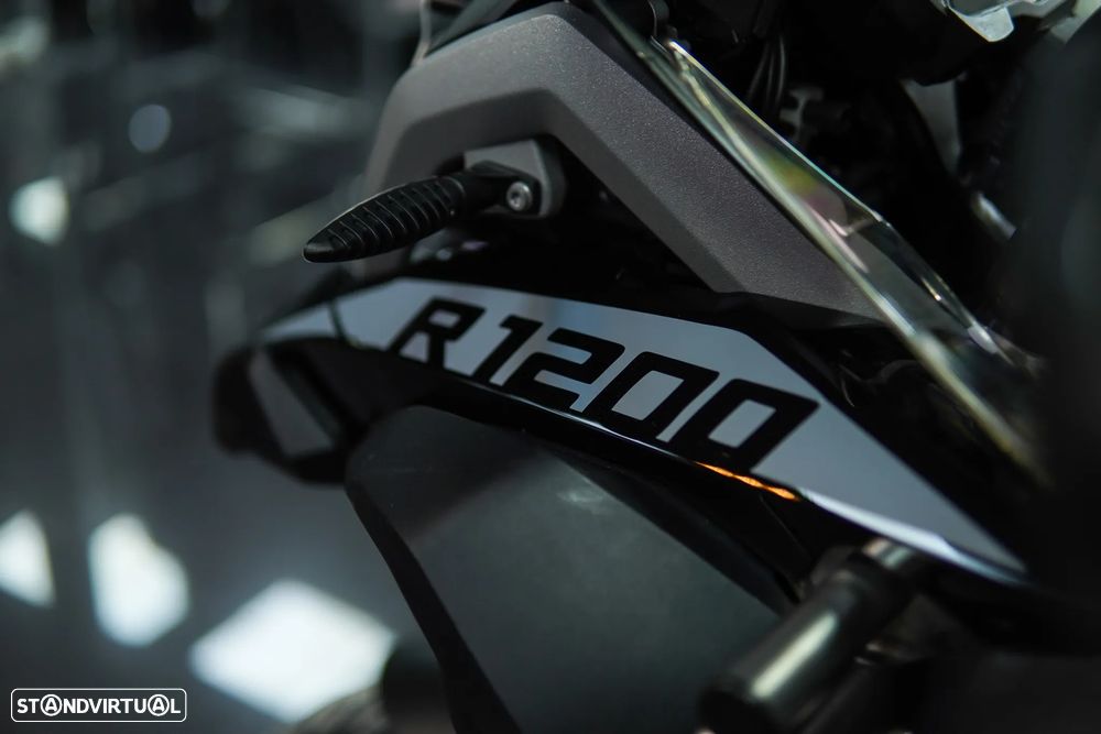 BMW R 1200 GS Adventure TRIPLE BLACK - 12