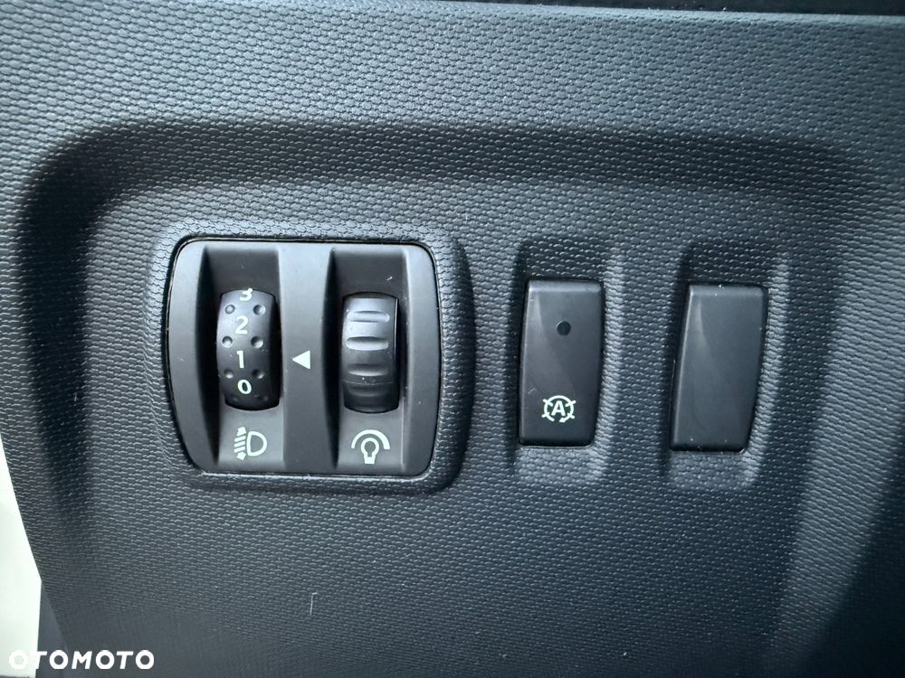 Renault Captur ENERGY TCe 90 Start&Stop Luxe - 16