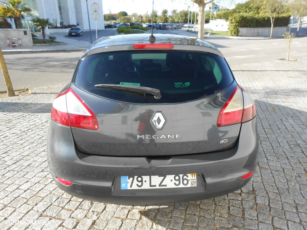 Renault Mégane 1.5 dCi Dynamique S - 8