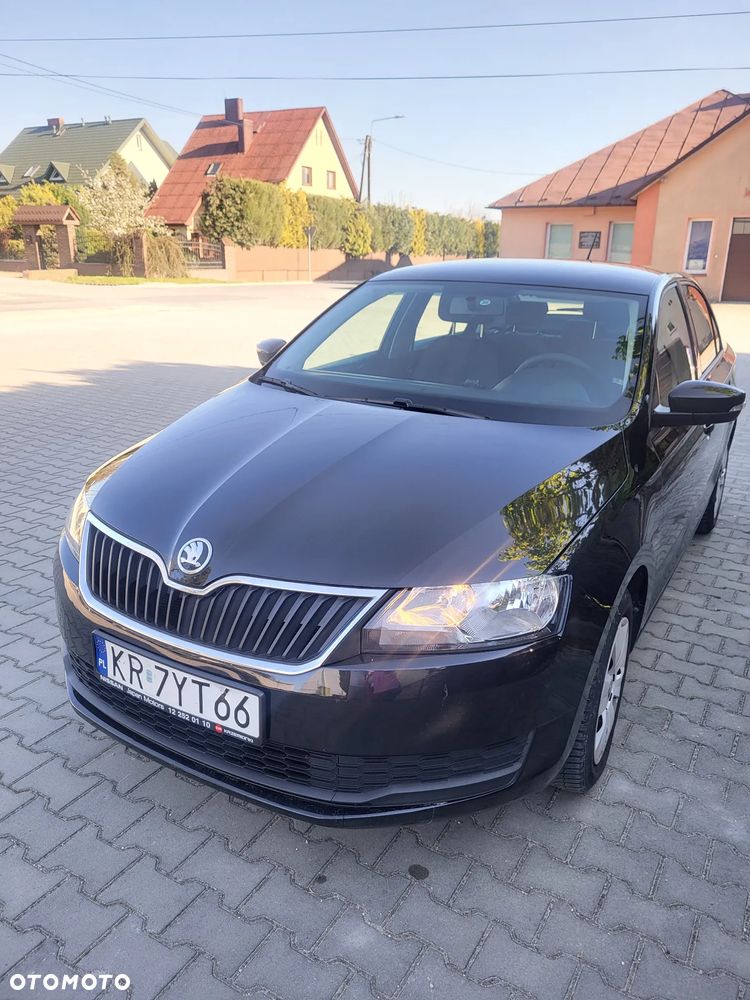 Skoda RAPID 1.0 TSI Active - 2