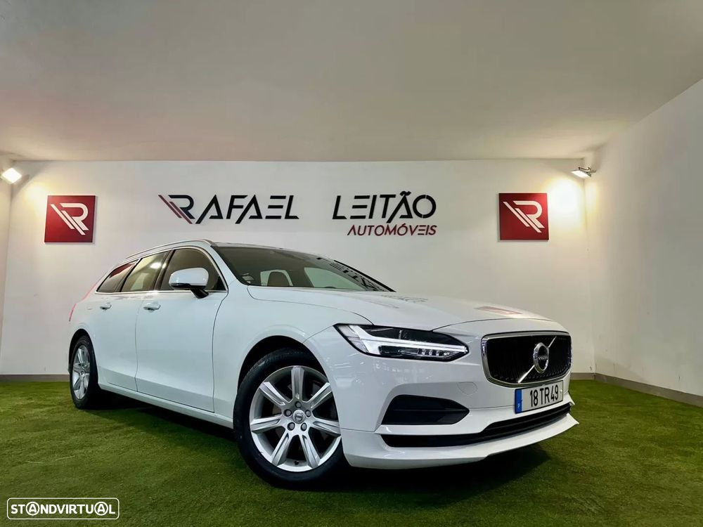 Volvo V90 2.0 D4 Momentum Geartronic - 6