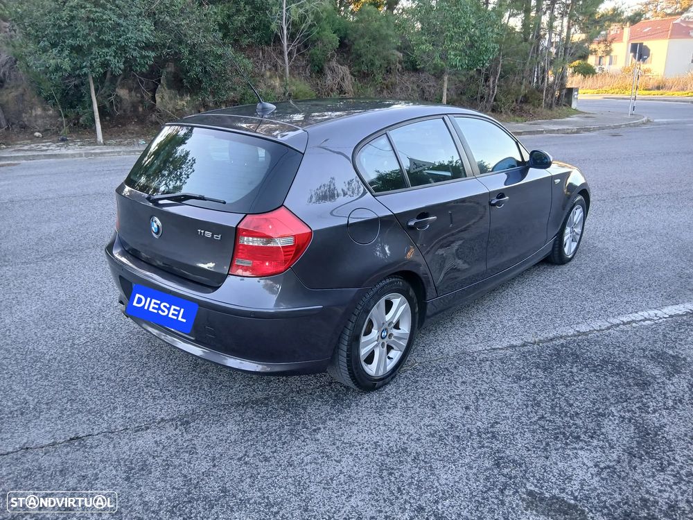 BMW 118 d DPF Edition Sport - 4