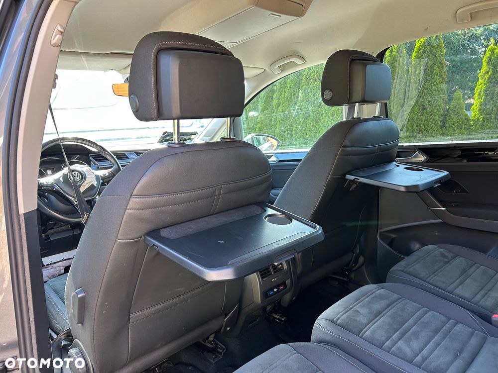 Volkswagen Touran 2.0 TDI SCR DSG ACTIVE - 20