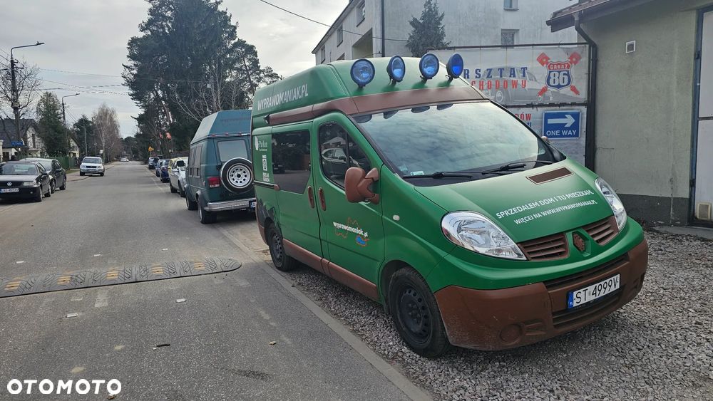 Renault Trafic - 2
