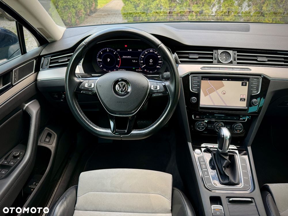 Volkswagen Passat 2.0 TDI 4Mot Elegance DSG - 7