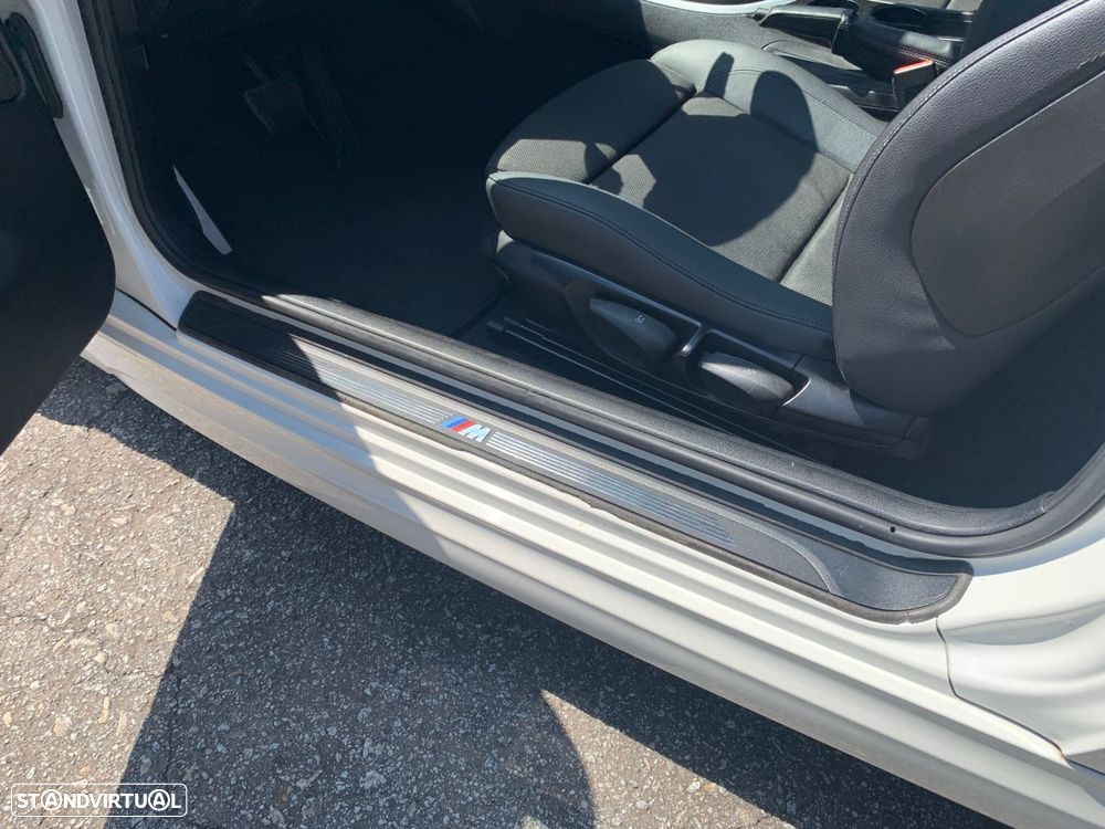 BMW 120 d Coupe Auto - 11