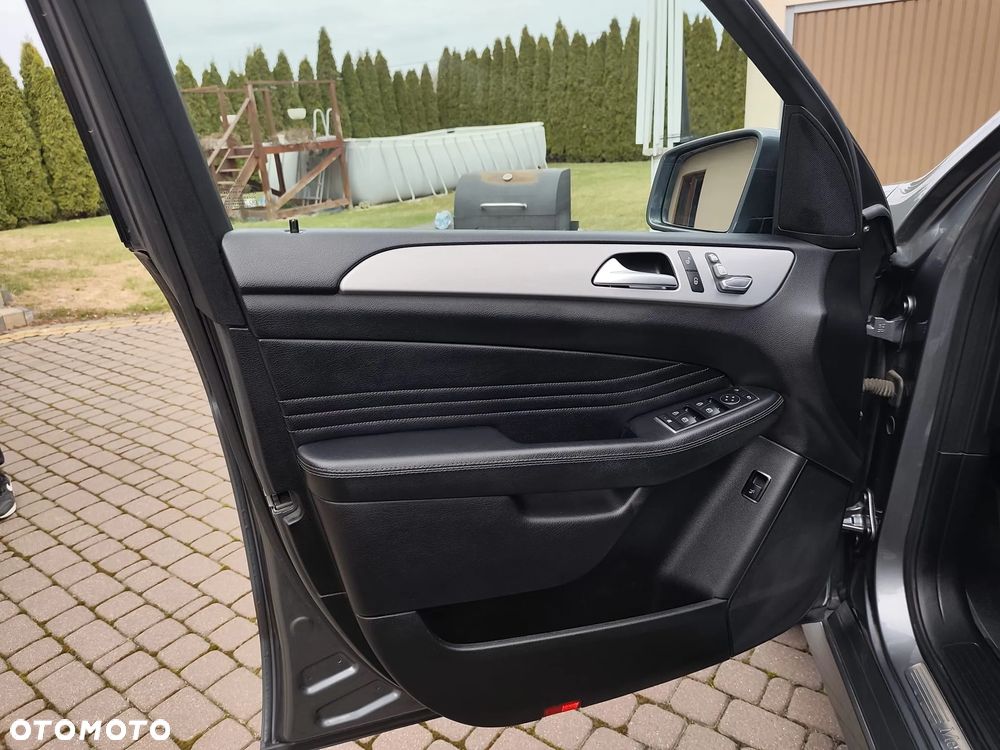 Mercedes-Benz GLE 250 d 4-Matic - 16