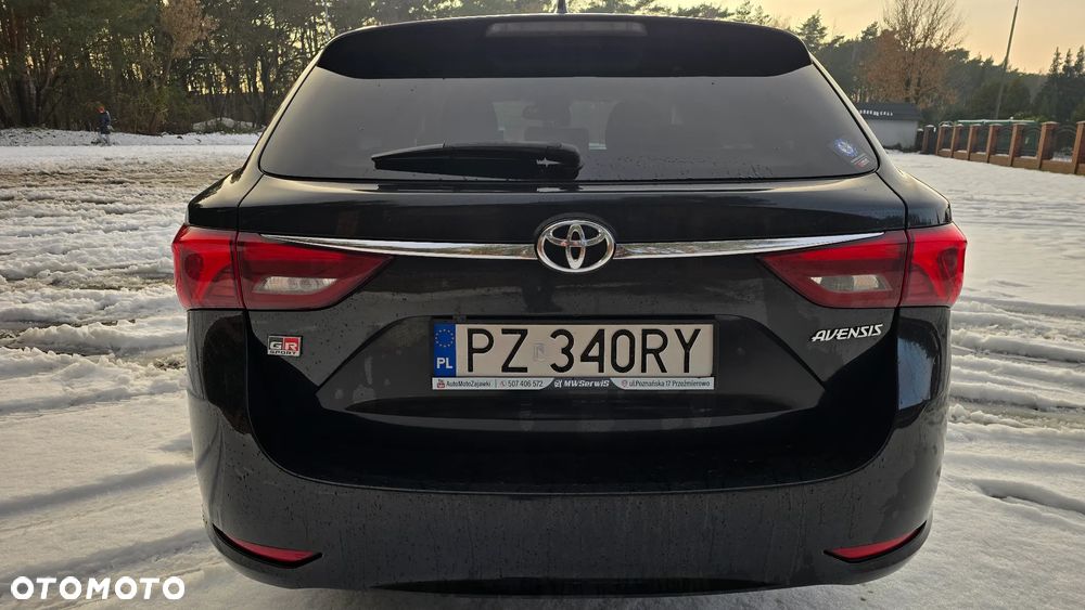 Toyota Avensis 2.0 D-4D Premium - 5