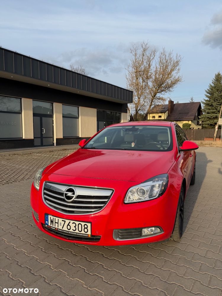 Opel Insignia 2.0 T Cosmo - 1