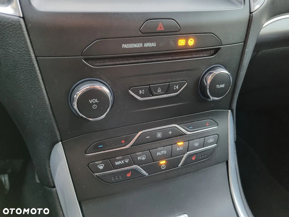 Ford S-Max 2.0 EcoBlue Titanium - 14