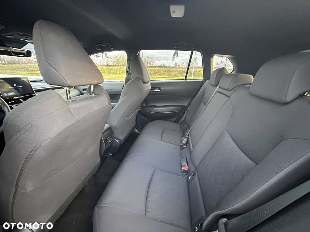 Toyota Corolla Cross - 11