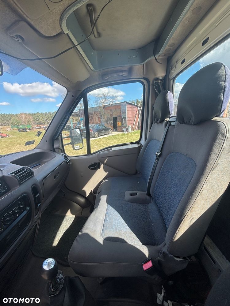 Renault Mascott - 27