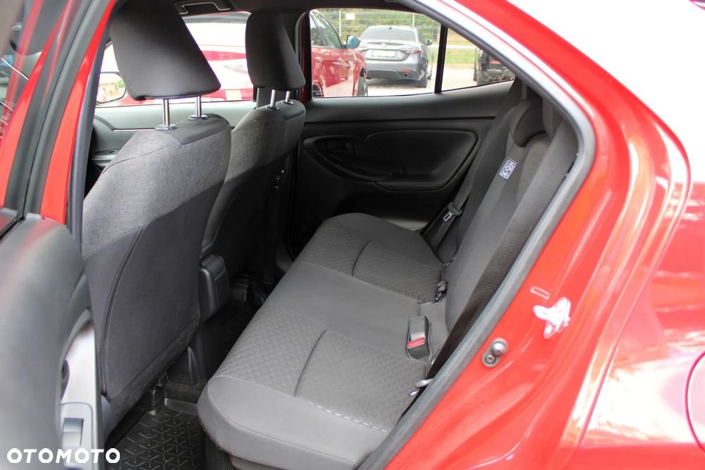Toyota Yaris Cross Hybrid 1.5 Style - 17
