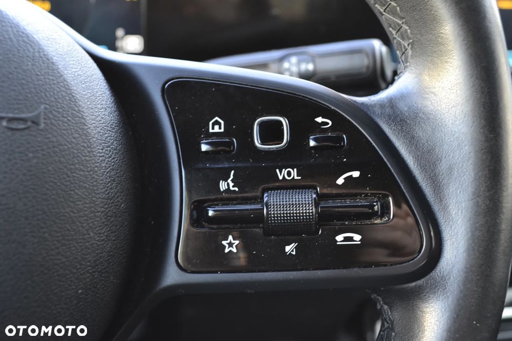 Mercedes-Benz Klasa B 200 d 8G-DCT - 17