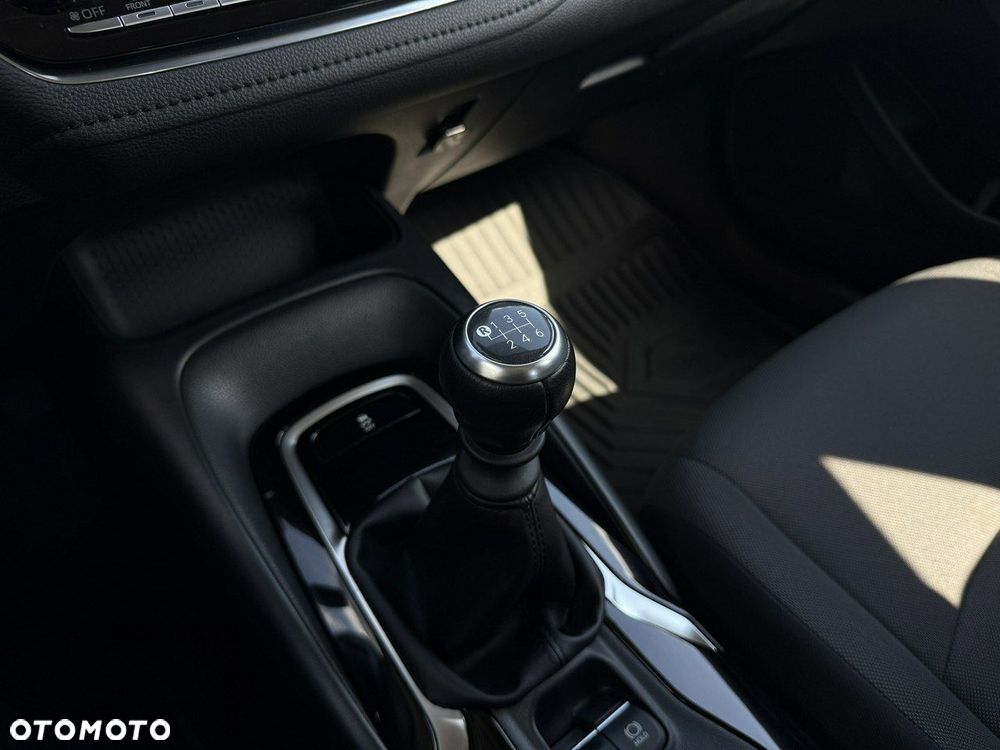 Toyota Corolla 1.5 Comfort - 28