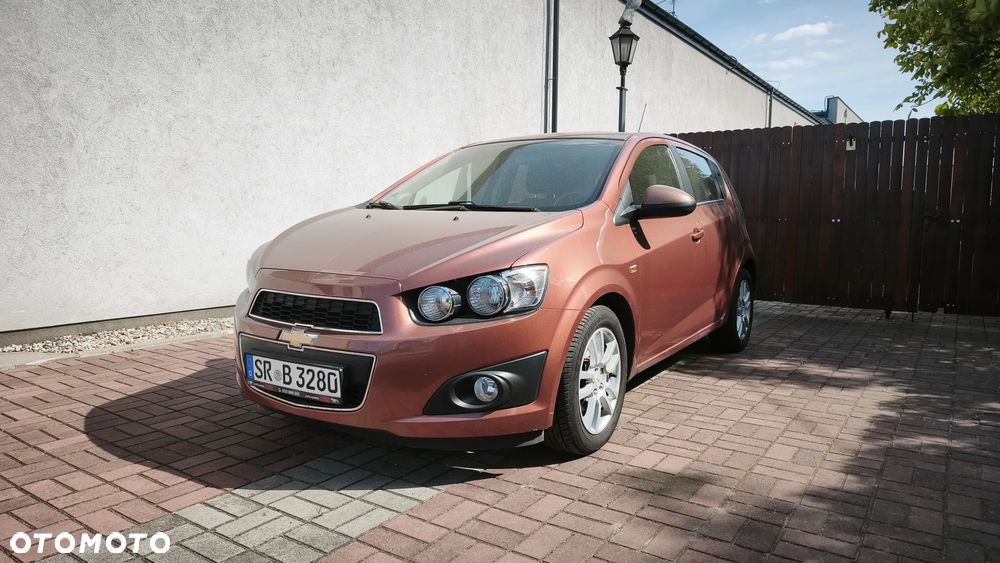 Chevrolet Aveo 1.6 LTZ - 2