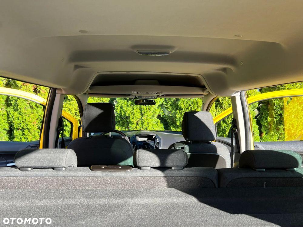 Ford Tourneo Connect - 18