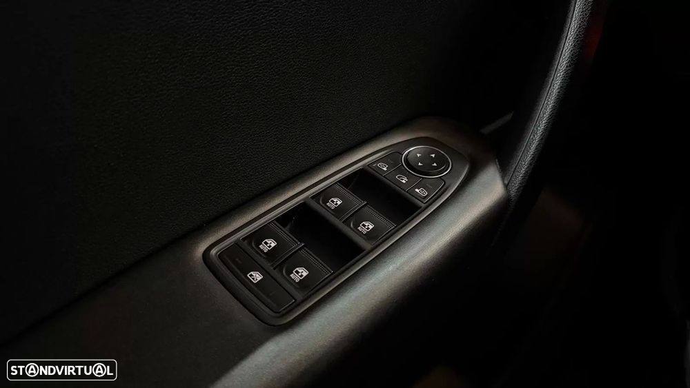 Renault Captur 1.0 TCe Evolution Bi-Fuel - 25