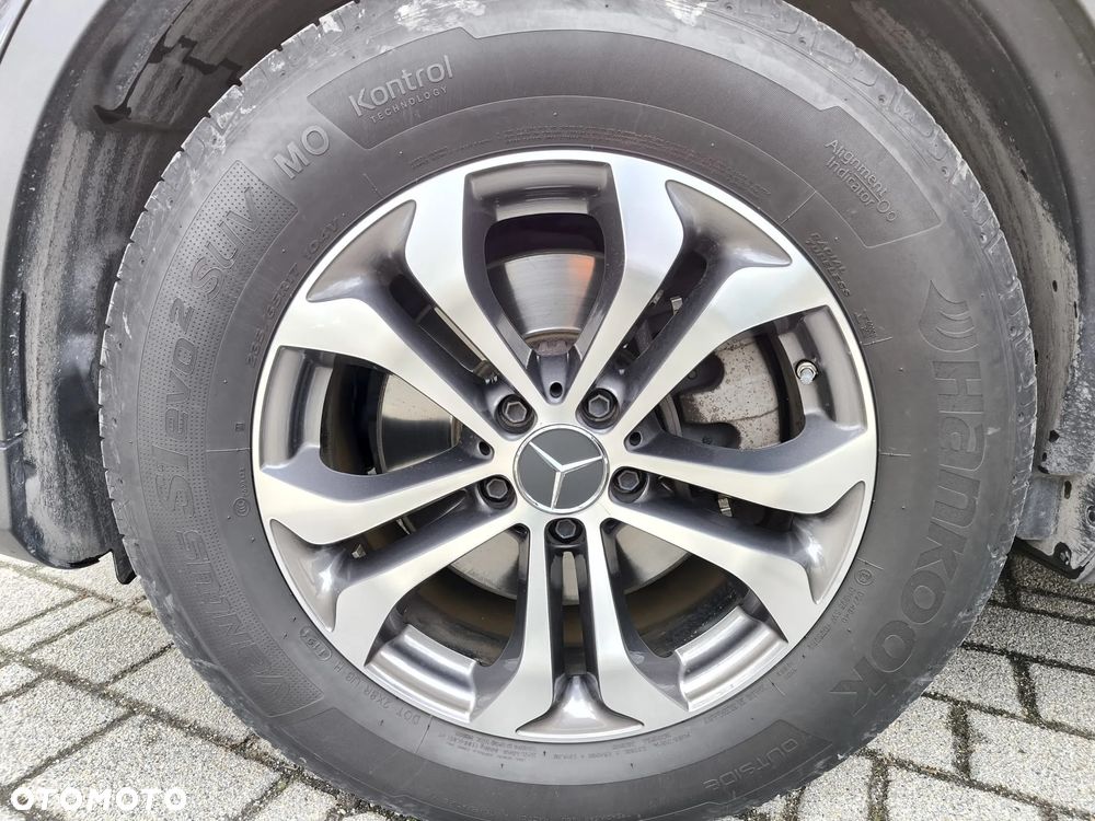 Mercedes-Benz GLC 200 d 4Matic 9G-TRONIC - 23