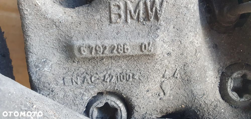 Zwrotnica piasta prawy przód przednia prawa wahacze BMW I F20 6792286 - 10