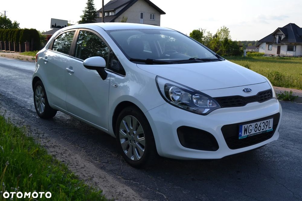 Kia Rio 1.2 Business Line - 3