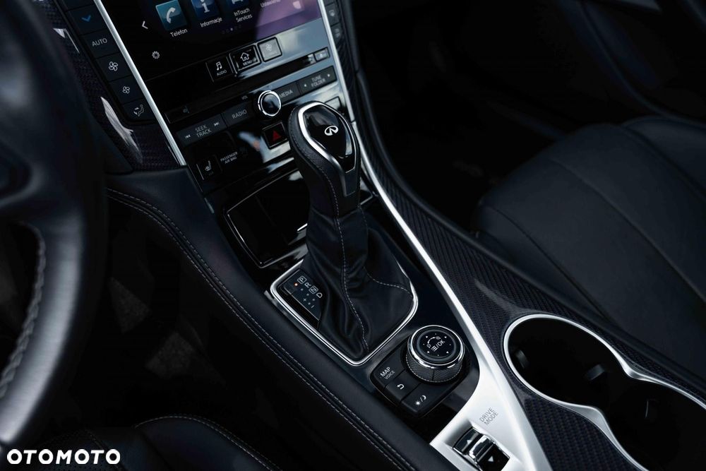Infiniti Q60 - 19