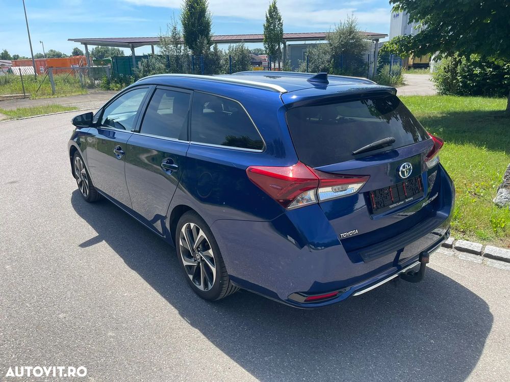 Toyota Auris - 6