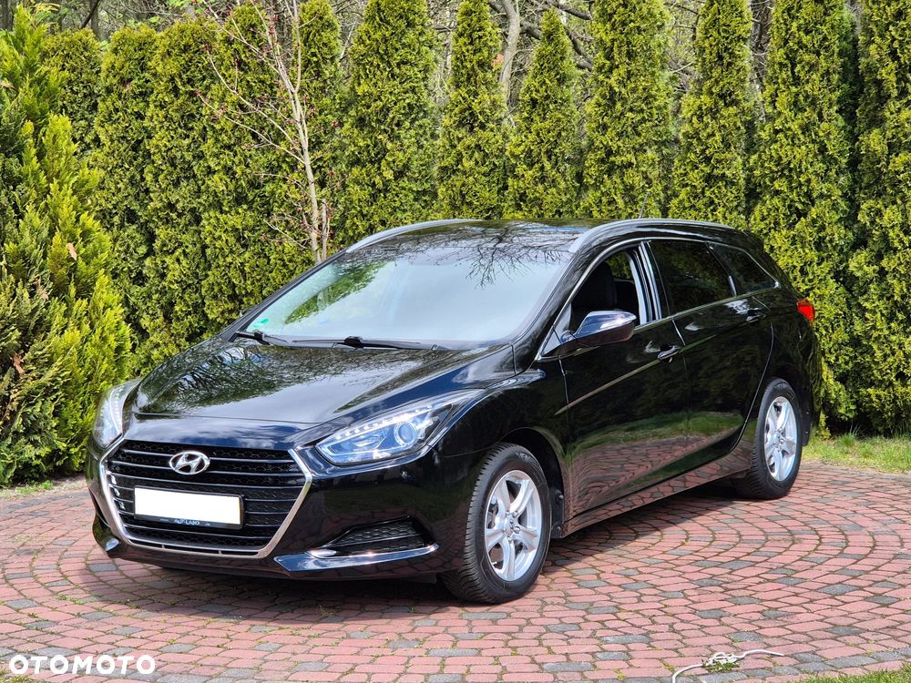 Hyundai i40 Kombi blue 1.7 CRDi Trend - 14