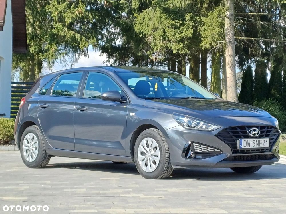 Hyundai i30 1.5 DPI Classic + - 4