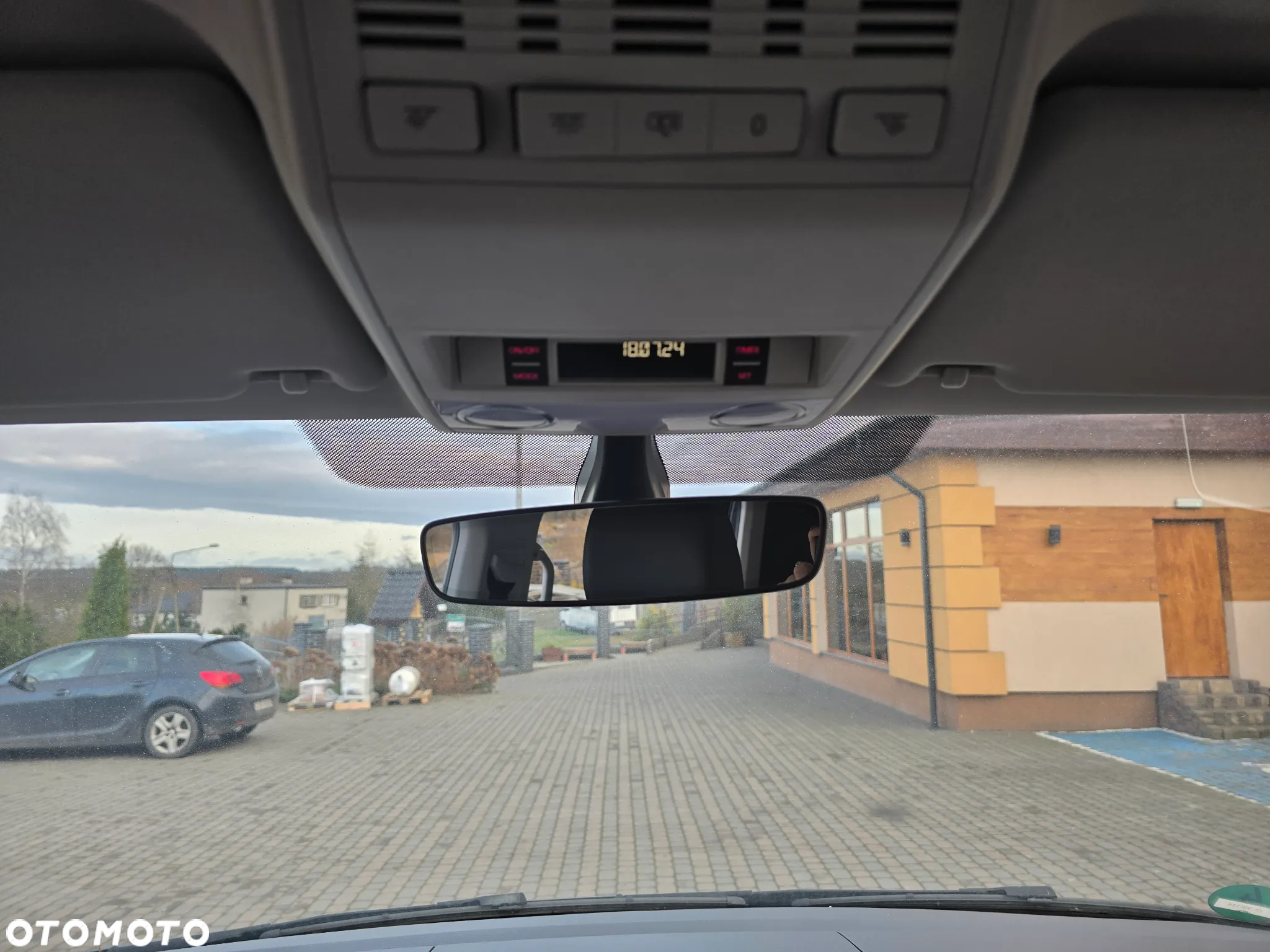 Volkswagen Multivan 2.0 BiTDI L1 Highline DSG - 12