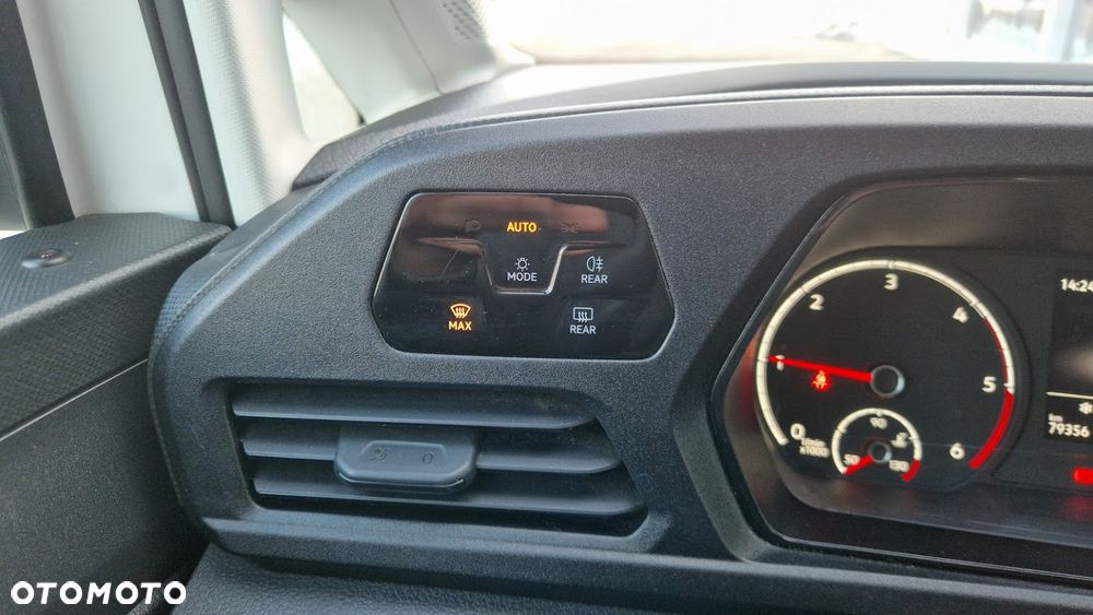 Volkswagen Caddy Maxi 2.0 TDI - 11