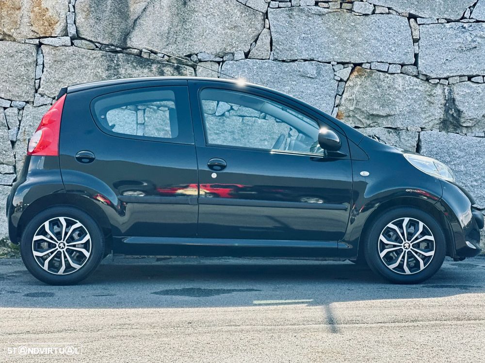 Peugeot 107 1.0 Trendy - 14