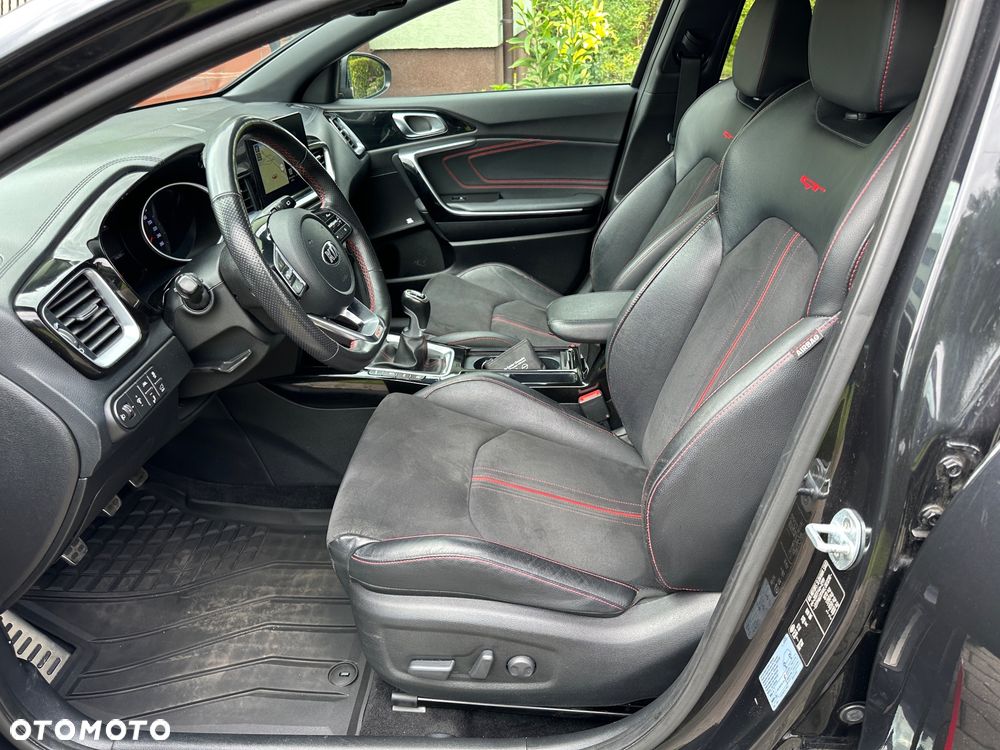 Kia ProCeed 1.6 T-GDI GT - 23