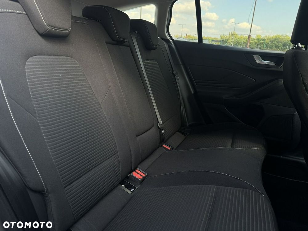 Ford Focus 1.5 EcoBlue Titanium X - 35