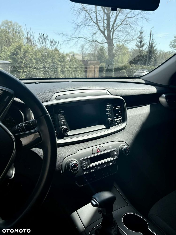 Kia Sorento - 17