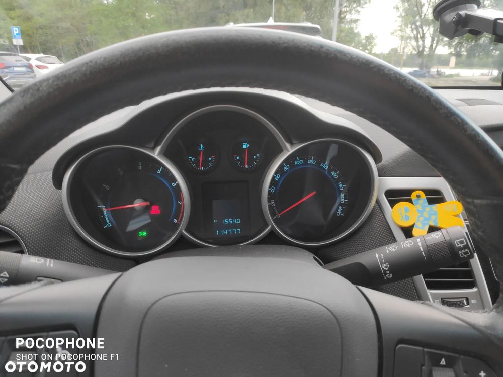 Chevrolet Cruze - 13