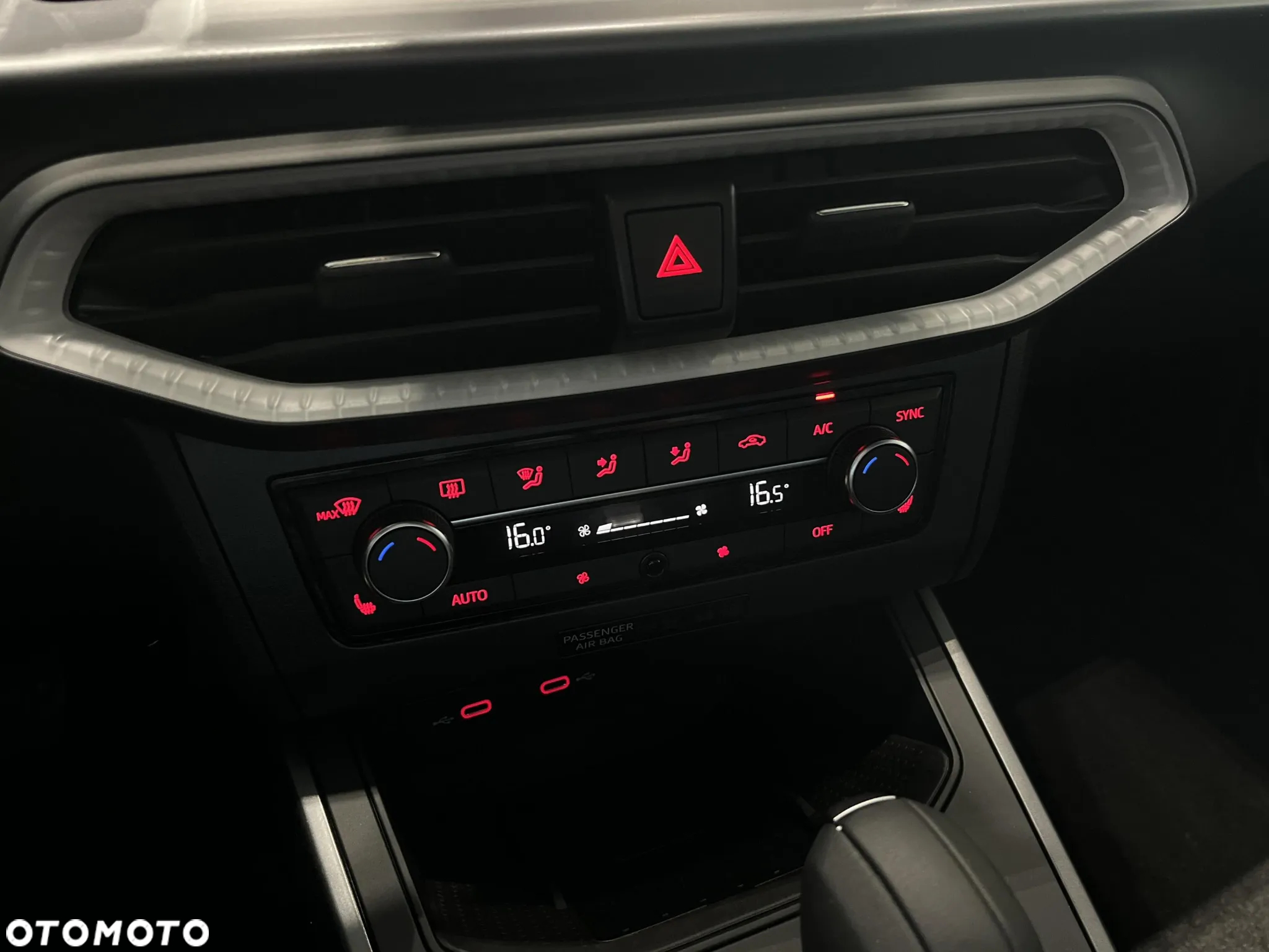 Seat Arona 1.5 TSI EVO FR Limited Edition S&S DSG - 38