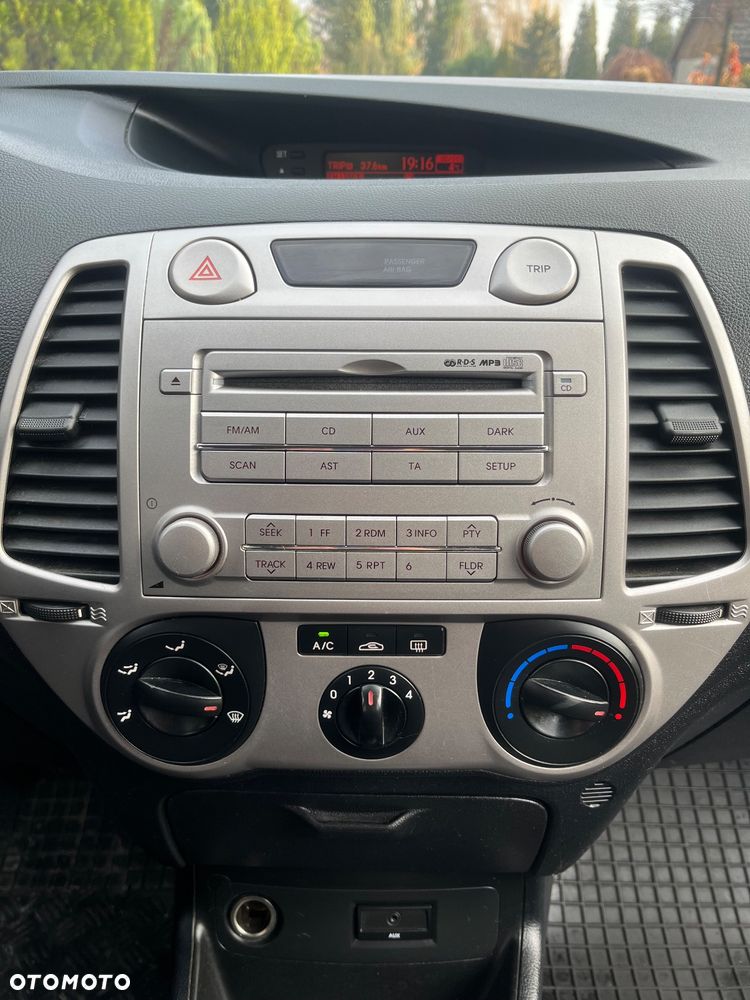 Hyundai i20 1.2 Comfort - 13