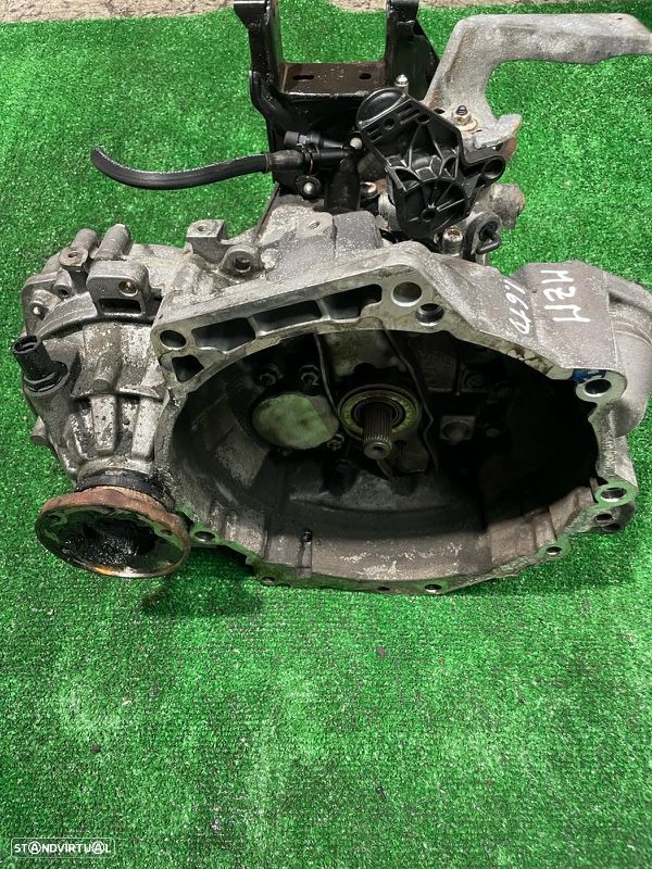 Caixa de velocidades Audi A1 1.6 Tdi MZM - 2
