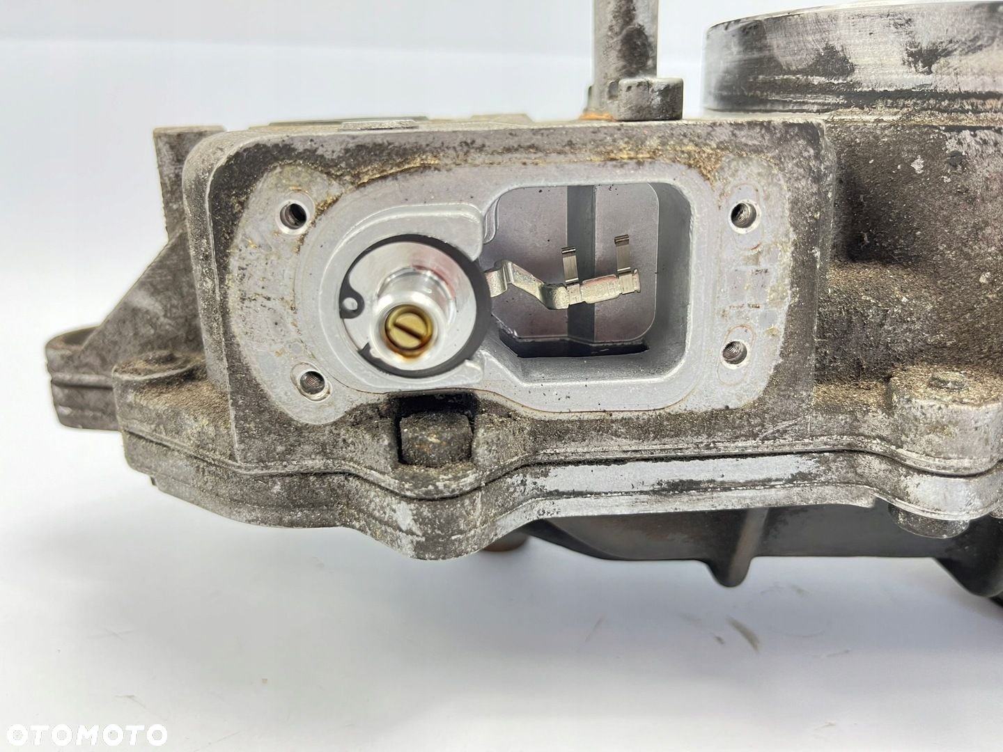 PRZEPUSTNICA K-JET MERCEDES W124 W201 M102 230E 200E 0438121043 4-CYLINDRY - 8